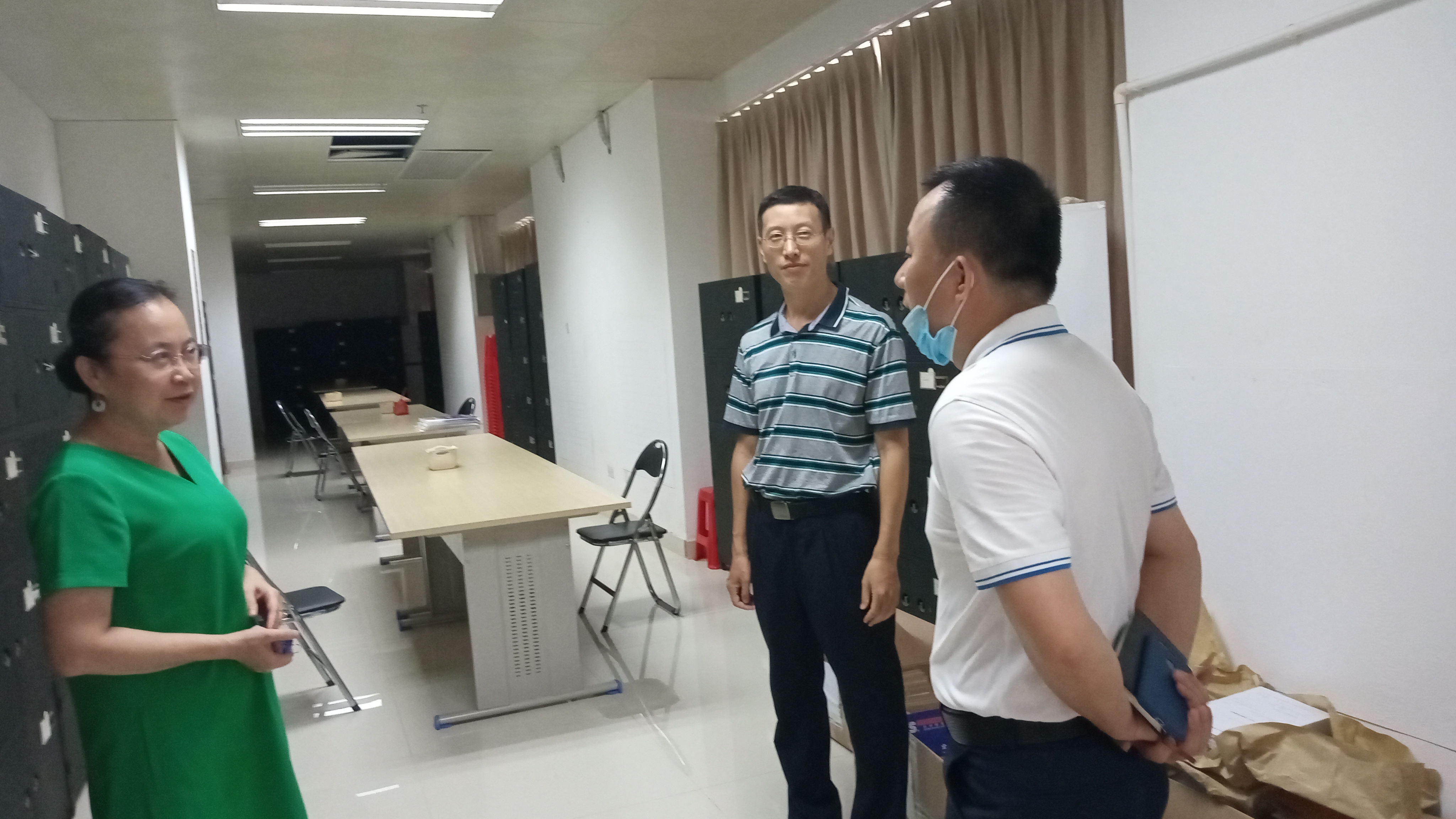 馆领导赴海南医学院档案馆调研